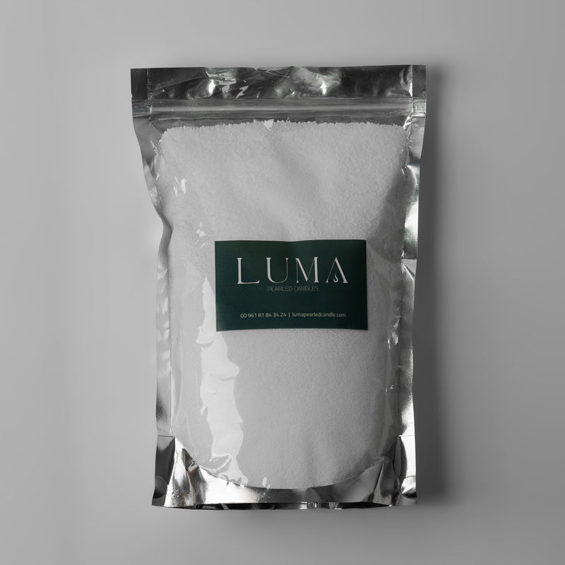 1kg white pearled candle + Luma Wick Box medium 10 cm – 15 wicks